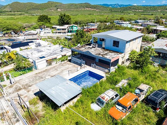 4th image of Commons