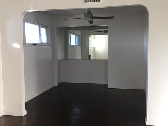 3rd image of 4732 Tobey St