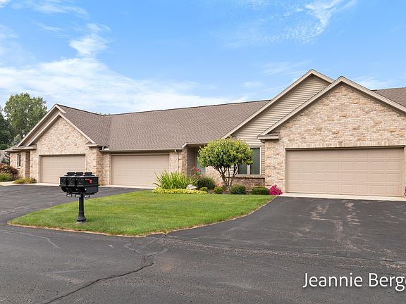 3rd image of 4919 Chatsworth Creek Dr #12