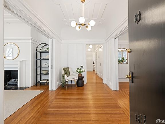 3rd image of 2878 Jackson Street