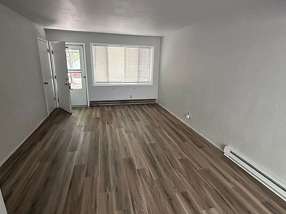 3rd image of 319 NE 17th St #6