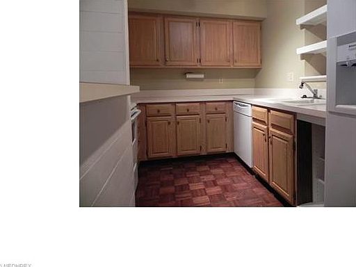 4th image of 43 Landings Way #3