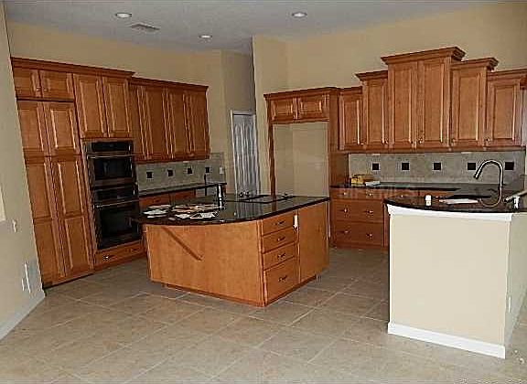 2nd image of 27321 Roseling Ct