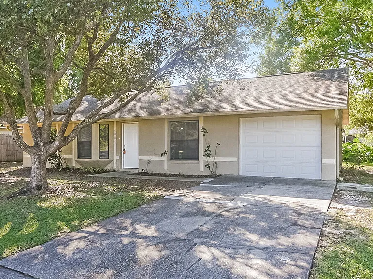 4085 Scotland St — Photo 3