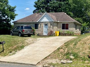 3006 Saltwell Rd, Huntington, WV 25705