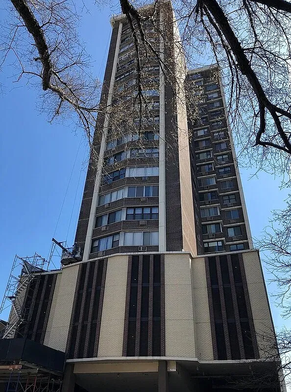 1 bed, 1.0 bath, $1,316 — Photo 1