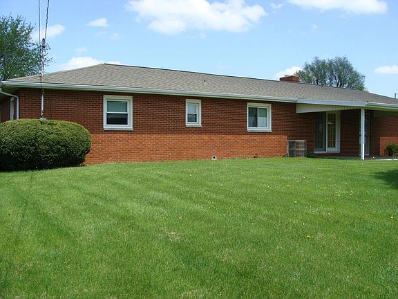 3rd image of 310 Northview Dr