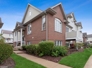 10627 Dani Ln, Orland Park, IL