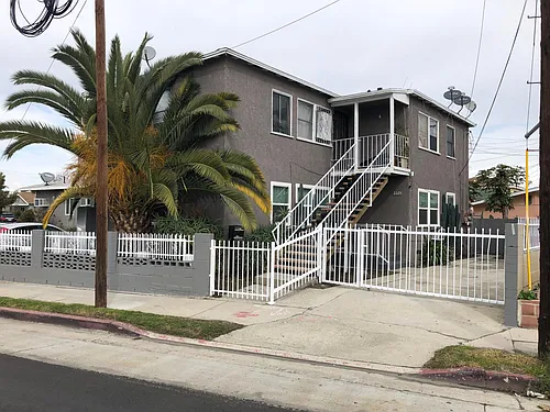2229 Obama Blvd Photo 1