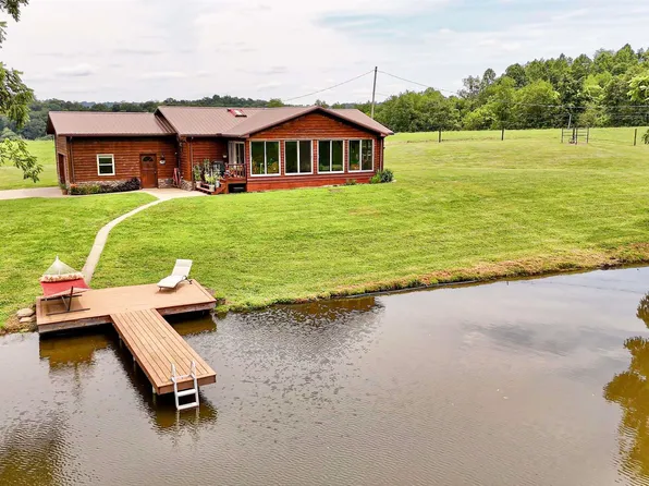 457 Cedar Ln, West Union, WV 26456