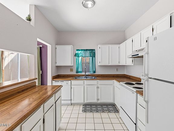 3rd image of 3411 W MORROW Drive #2