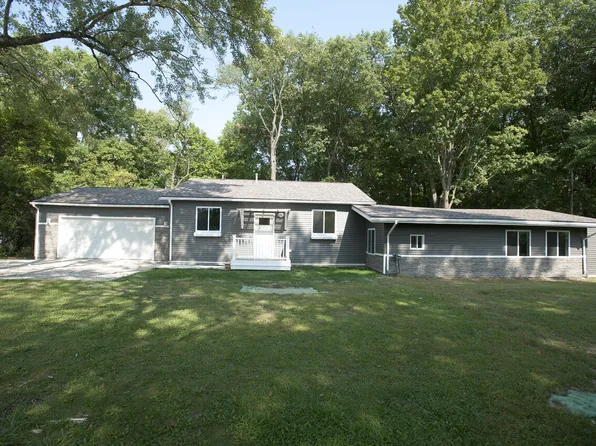 22740 Elmgrove St, Farmington Hills, MI 48336