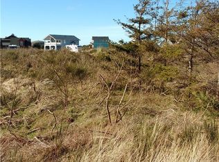 1073 Jetty View Ave SE, Ocean Shores, WA
