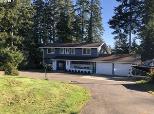 811 Ranch Rd, Reedsport, OR 97467