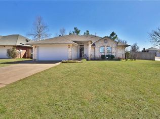 1820 Yosemite Pl, Edmond, OK 73003