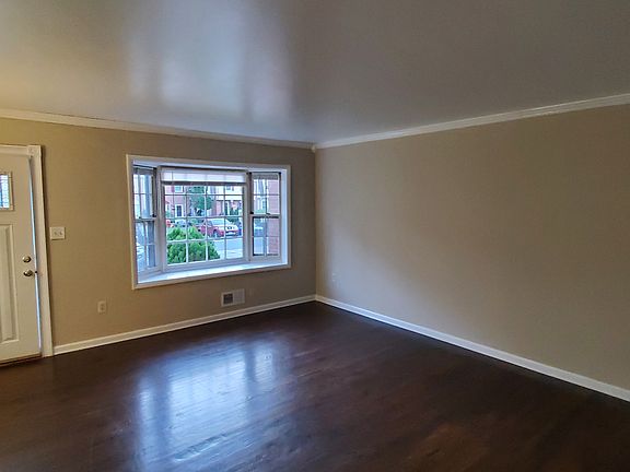 3rd image of 15013 Ashdale Cir