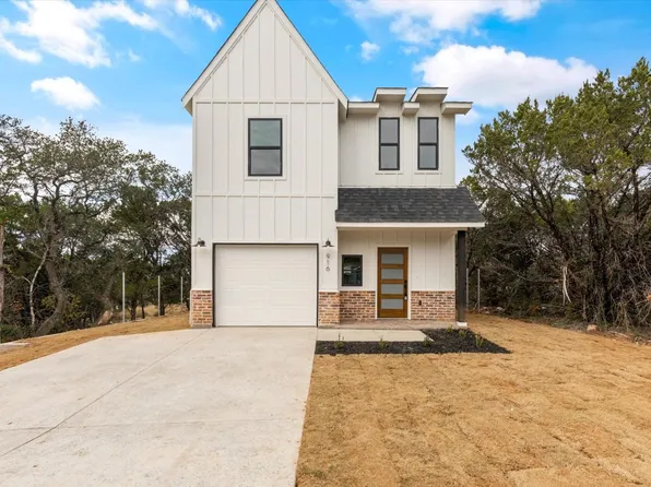 916 Devils River Dr, Granbury, TX 76048