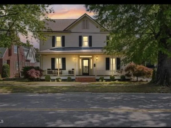 316 W Main St, Benson, NC 27504