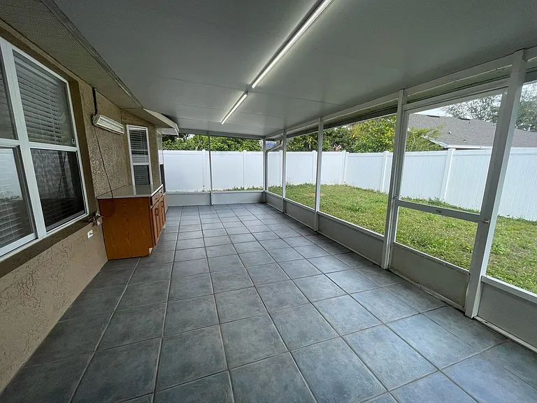 15324 Lake Bella Vista Dr — Photo 18