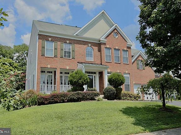2nd image of 8203 Hortonia Point Dr