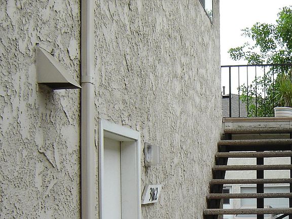 2nd image of 3062 Knollwood Ave