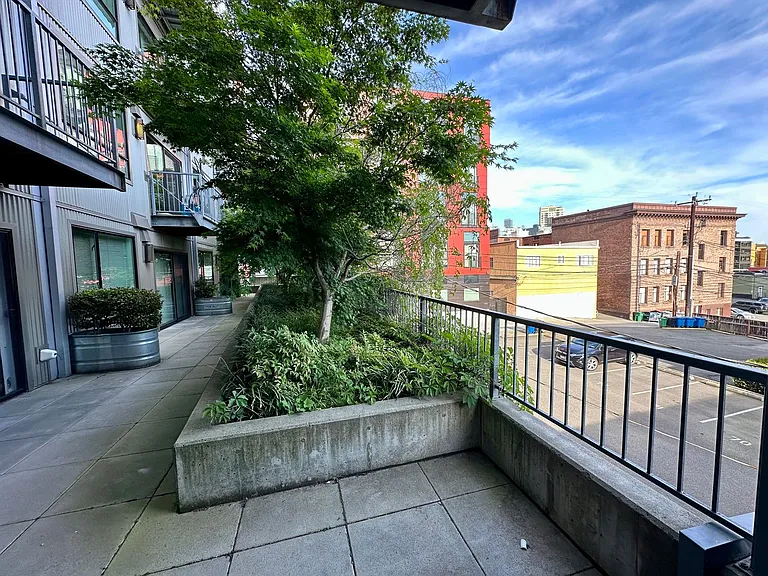 View 222 — Photo 57