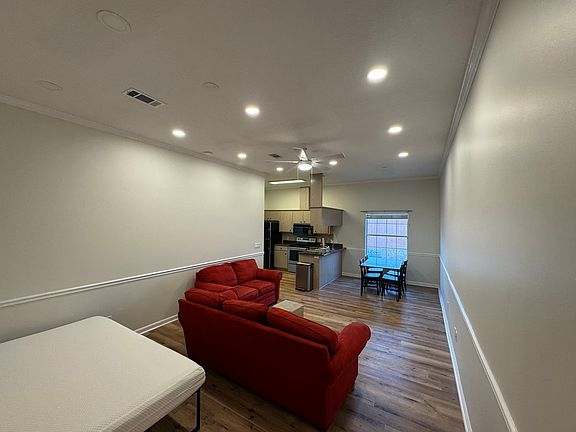 4th image of 111 Sun Ln Rear B