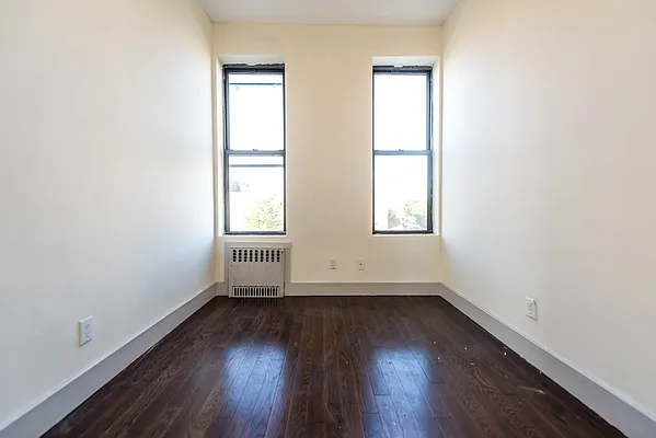 Rented by Nooklyn NYC LLC | media 30