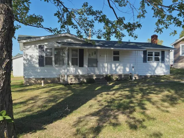 109 W Jackson St, Martinsburg, MO 65264