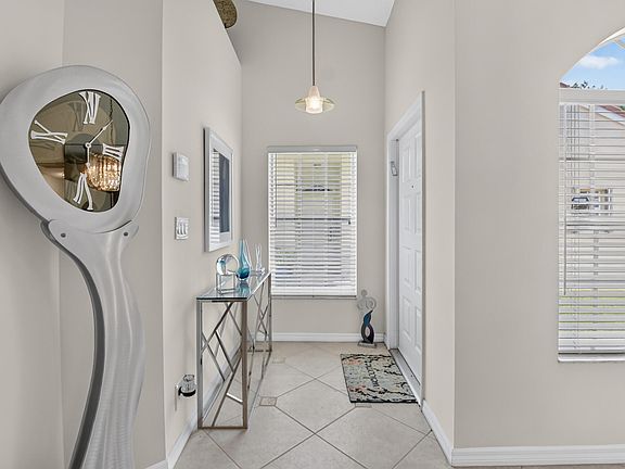 4th image of 15340 Floral Club Road