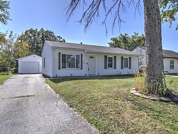 2nd image of 55 Ridgeway Dr