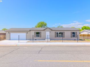 112 Blalock St, Boardman, OR 97818