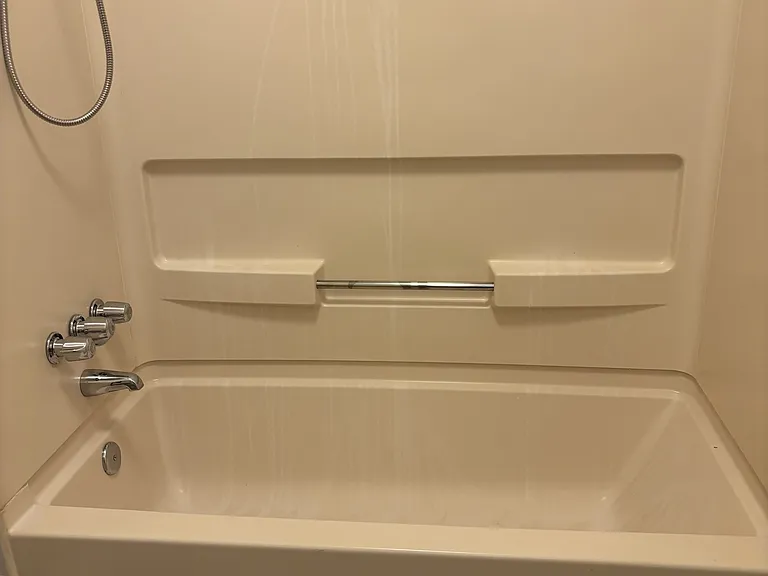64 Hawthorne Ct NE #1 — Photo 6