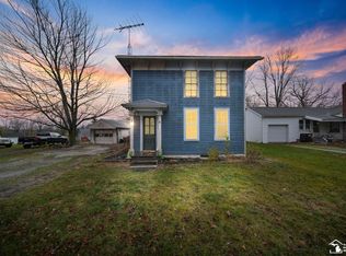 1083 Seneca St, Adrian, MI 49221