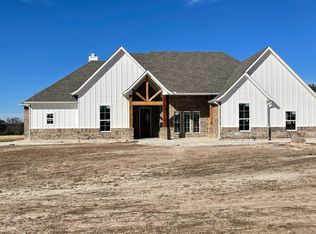 1085 Timber Hills Dr, Weatherford, TX 76087