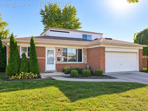 13712 La Chene Ave, Warren, MI 48088