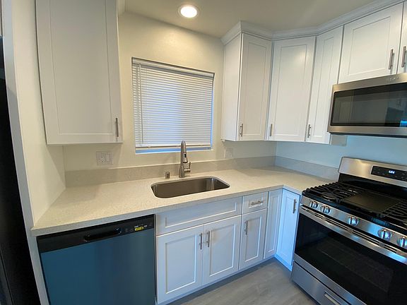 All New Appliances, Refrigerator, Dishwasher, Microwave and Gas Stove