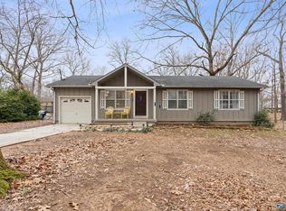 205 Oconee Dr, Huntsville, AL 35811