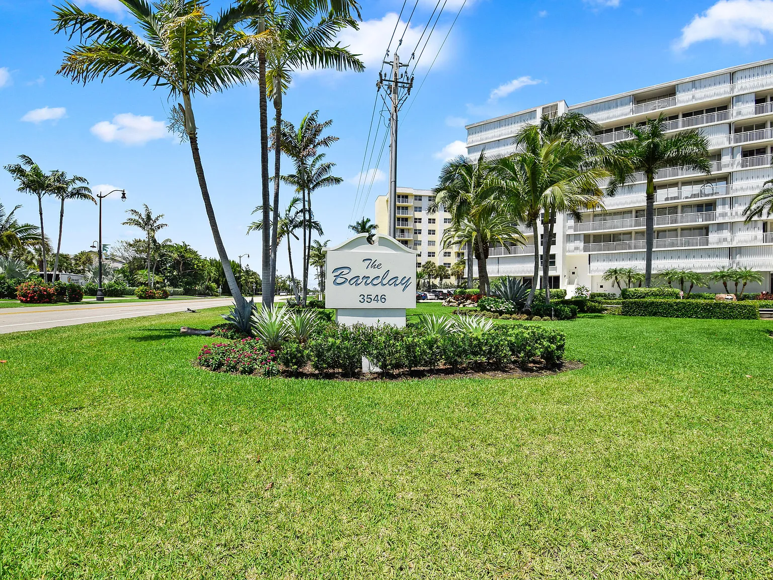 2 bed, 2.0 bath, 1224 sqft, $8,500 — Photo 4