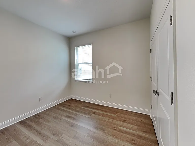 5696 Oesterle Rd — Photo 13
