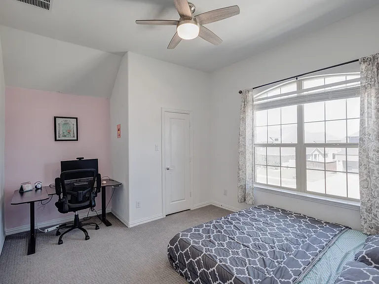 7597 Sanctuary Dr — Photo 36