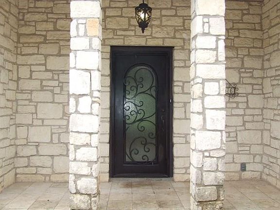 5th image of 1006 Oakwood Dr