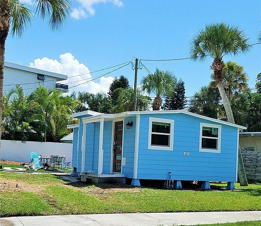 1st image of 5511 Calle Del Invierno