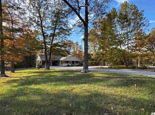 99 Pleasant Valley Rd, Princeton, KY 42445