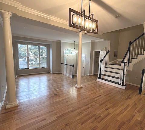 3rd image of 13761 Lambertina Pl