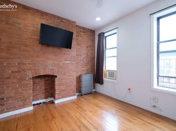 744 Ninth Avenue image 1 of 8