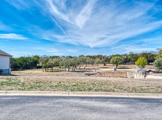2011 Athens Ave N, Kerrville, TX 78028