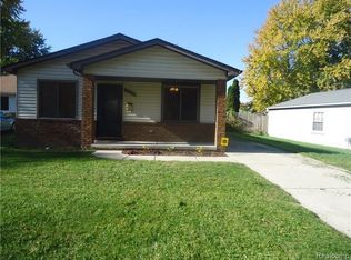 23827 Willard Ave, Warren, MI 48089