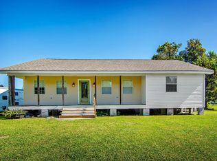 4147 Bayouside Dr, Houma, LA 70363