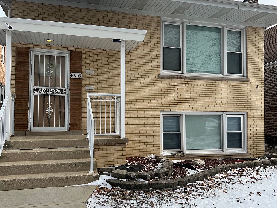 1st image of 4509 S Komensky Ave Unit 1